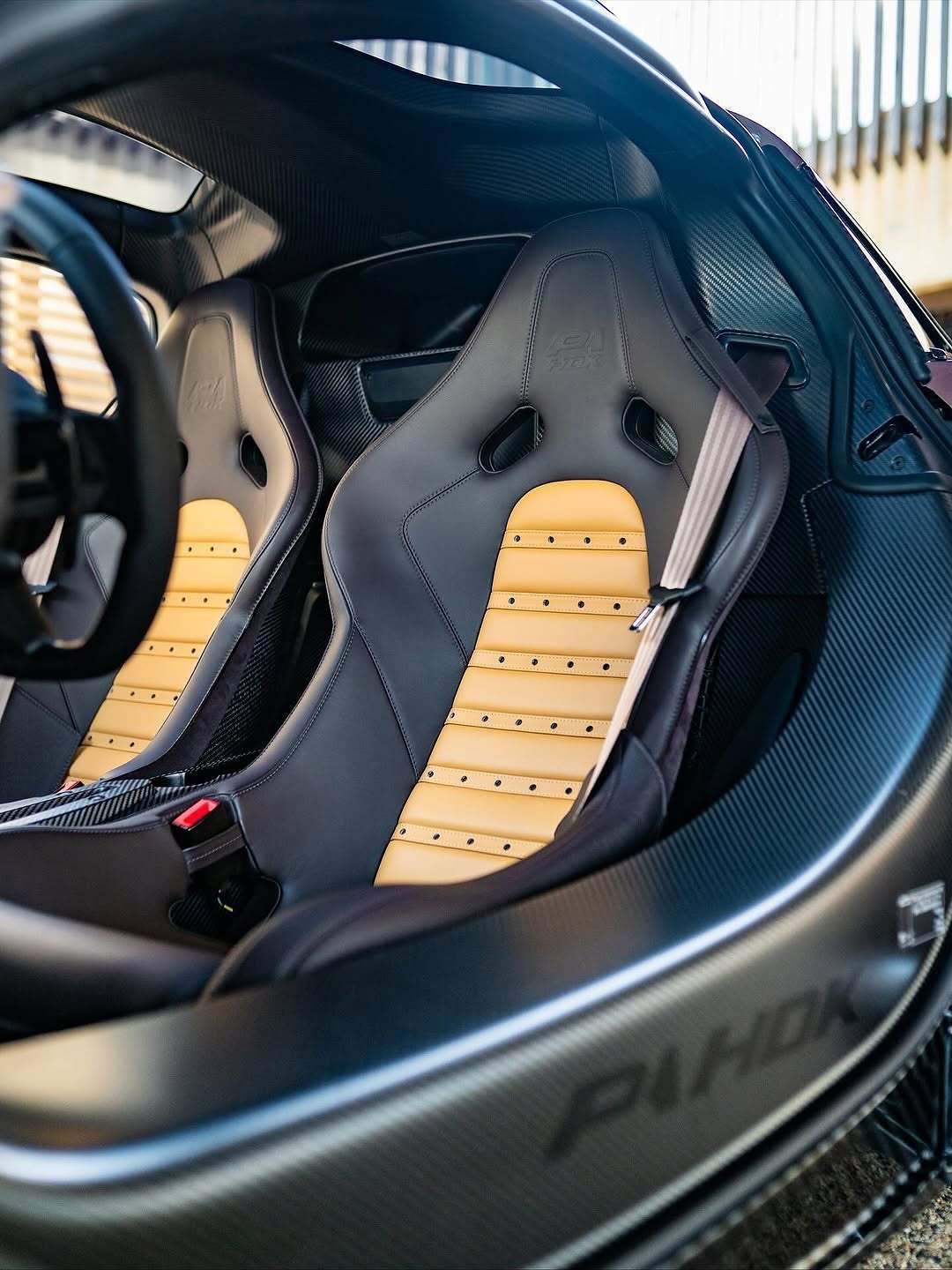 #sscs图集[超话]##迈凯伦P1# P1 HDK  PIC：CarsWithoutLimits ​