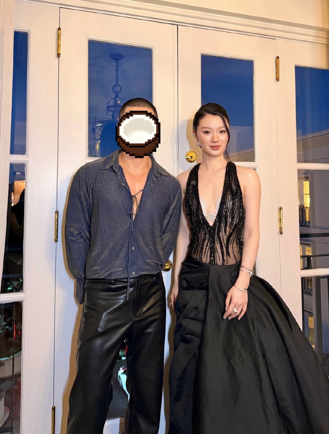 单依纯这张合照好漂亮卧槽… ​