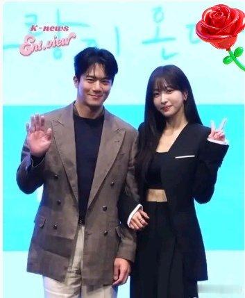 韩剧：（爱情来了）高清4K
主演：戚薇/陈赫/王传君
夸克： ​