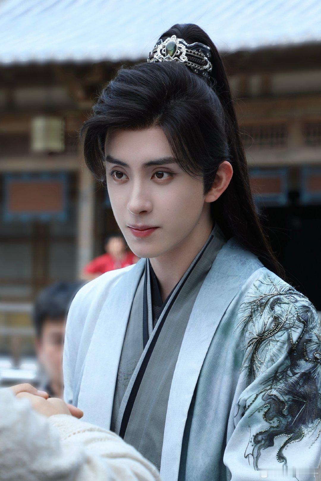 #敖瑞鹏李长寿# arp#敖瑞鹏师兄太稳健# 
你想要的一切终会抵达，终有一天你会在自己热爱的世界里闪闪发光
​