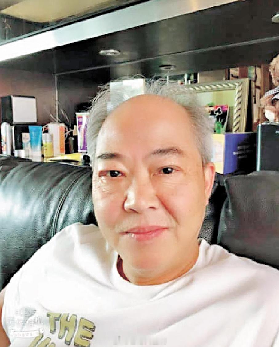 【店员作证：#蔡天凤前家翁曾打算买碎骨机#】
28岁名媛蔡天凤于2023年2月疑遭杀害及碎尸，其前夫邝港智、前家翁邝球、前夫兄长邝港杰被控谋杀及阻止合法埋葬尸体罪。案件昨日在高等法院进入第十九天审讯，厨房用具店女职员供称在2023年2月8日，一名六旬白发男到店指定要购买绞肉机，并曾查问碎骨机但嫌 ​