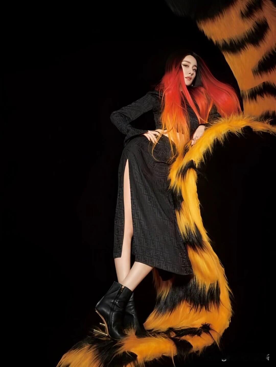 时尚美女，喜欢吗？