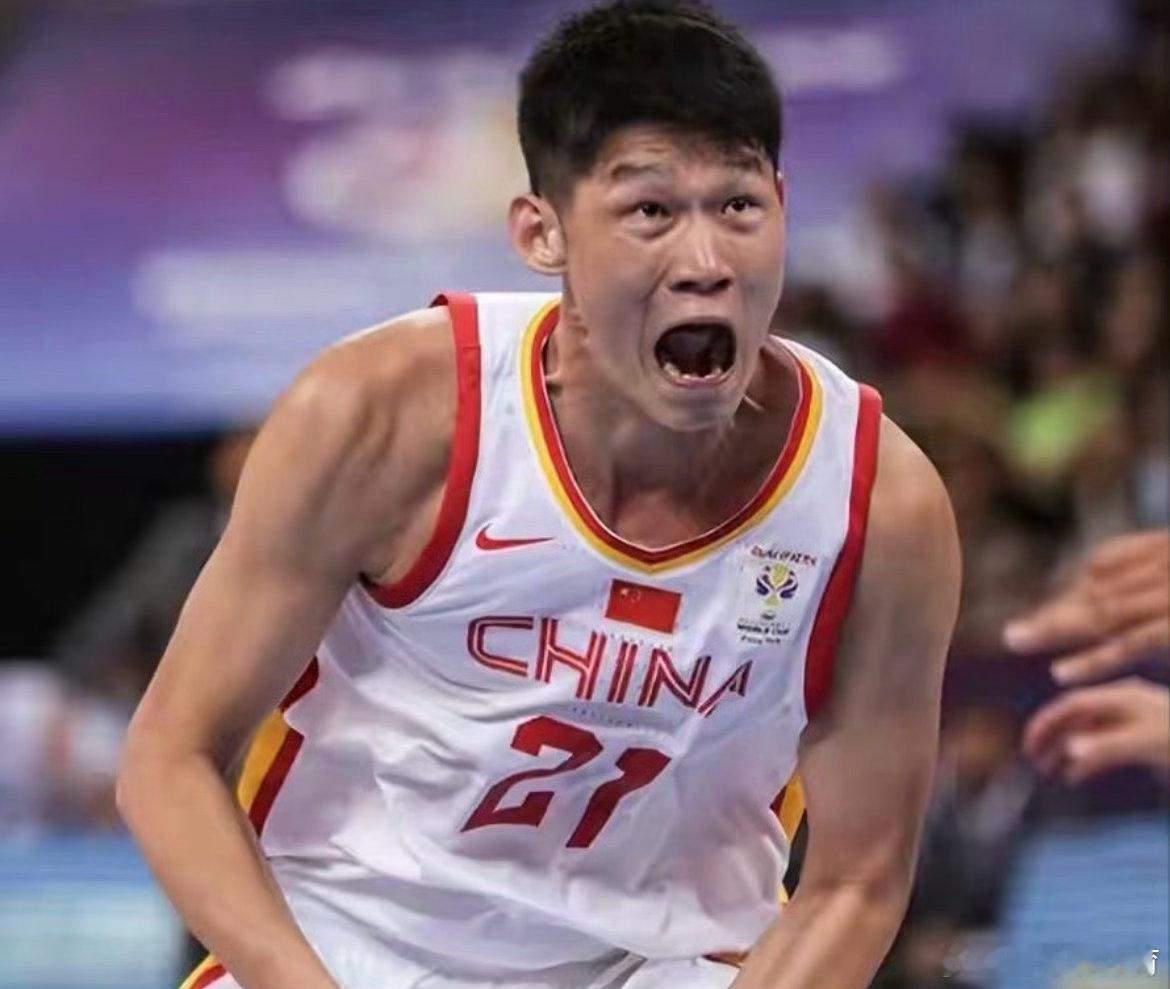 中国男篮今晚（7月24日）19:30将在海口五源河体育馆迎战喀麦隆男篮...