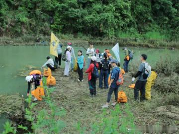 【净山行动 | 下水大佛三江水库净山公益活动举行】近日，净山特工队、贵...