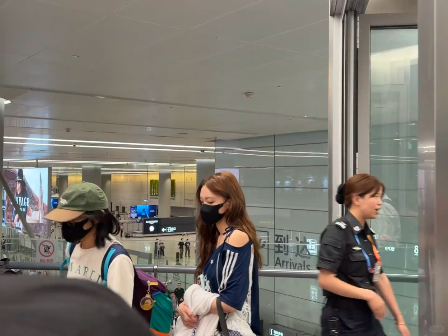 我女权威 ​​​
