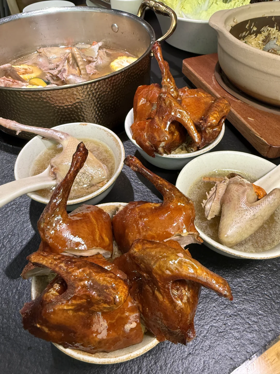在广州目前吃到最好吃的全鸽宴