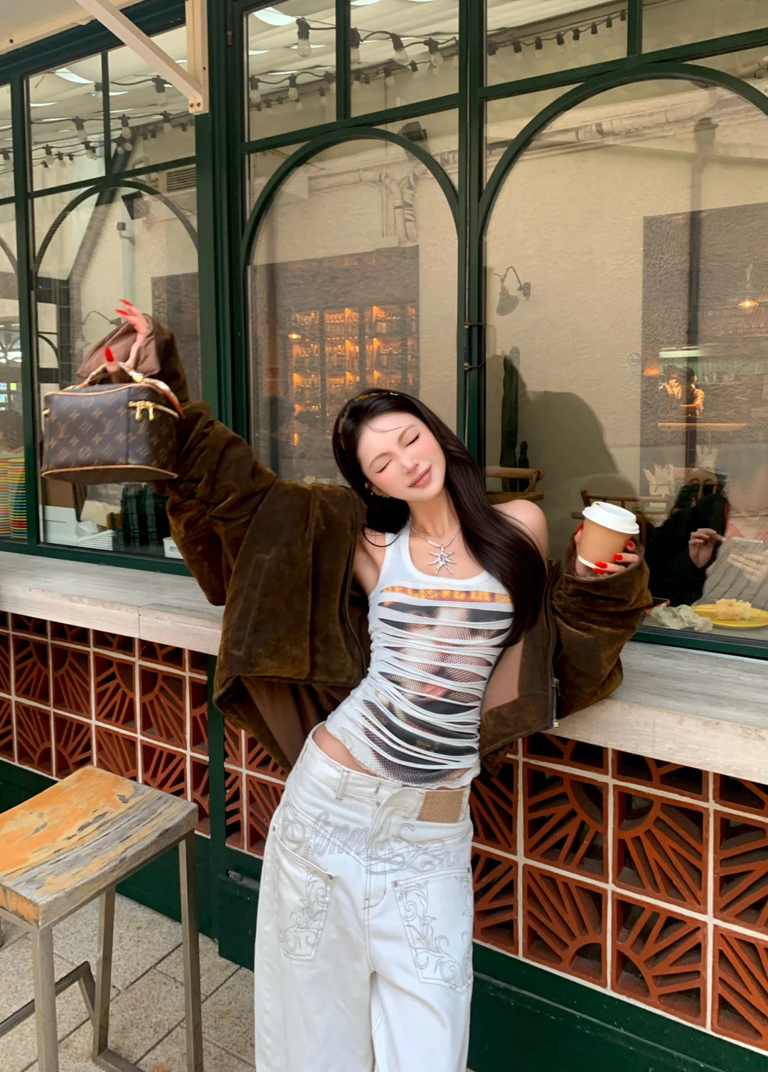 Surrounded by love🤎🫶🏻