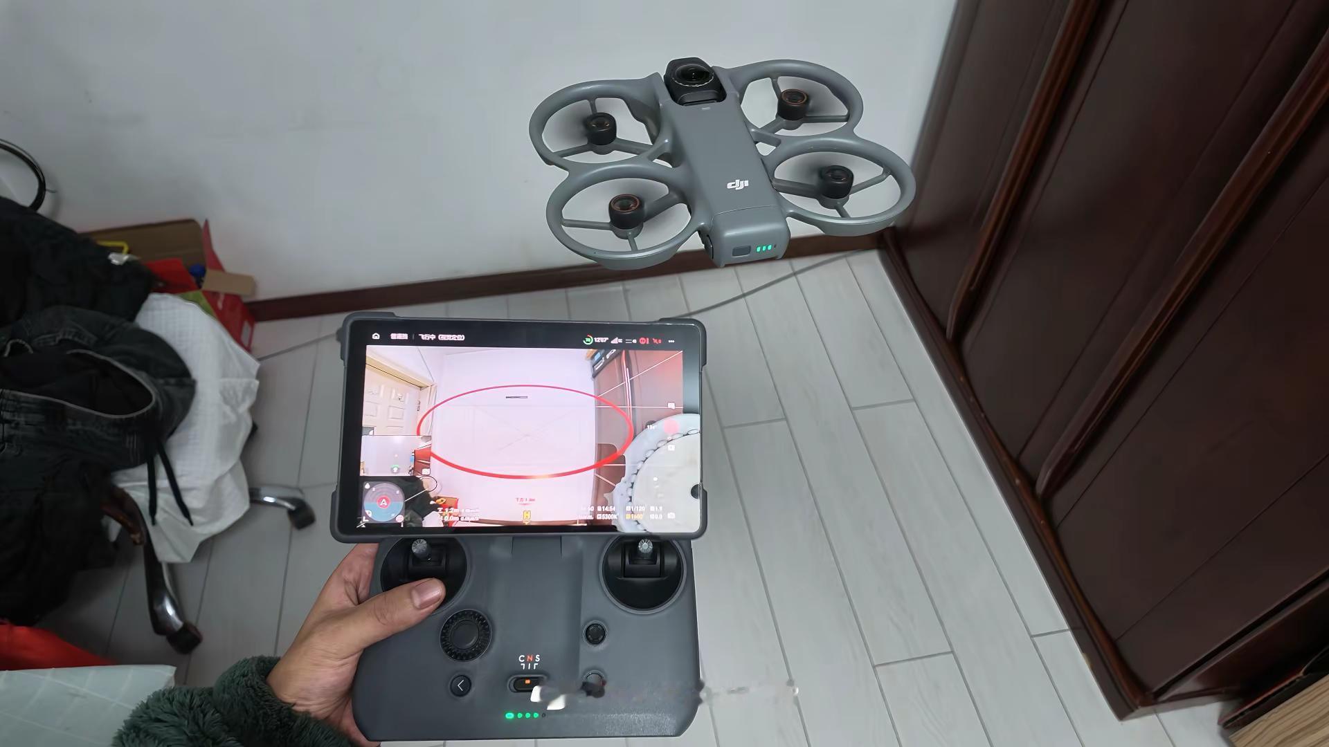avat360固件更新。大疆RCPRO2折叠控终于支持avata360了！御4玩家再也不用单独买个其他遥控来使用avata360了，用折叠控使用手感也提升了一个等级大疆pocket4P