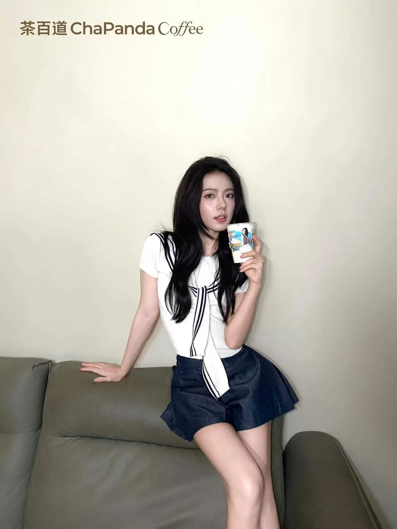 茶百道拍的赵今麦
完全青春靓女 ​