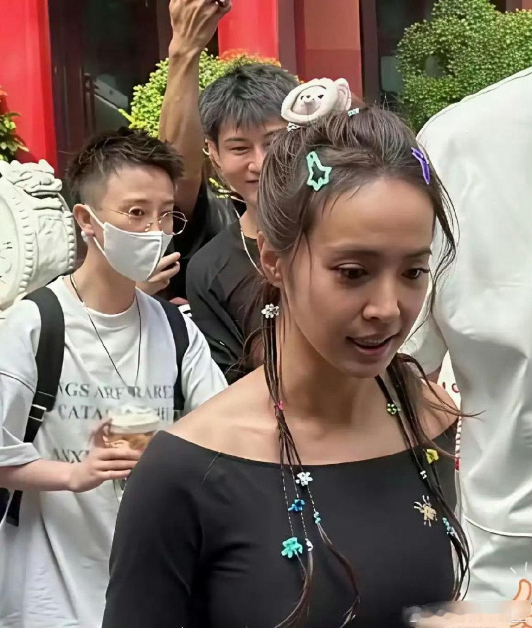 线下偶遇蔡依林，说周杰伦不后悔我是不信的 ​​​