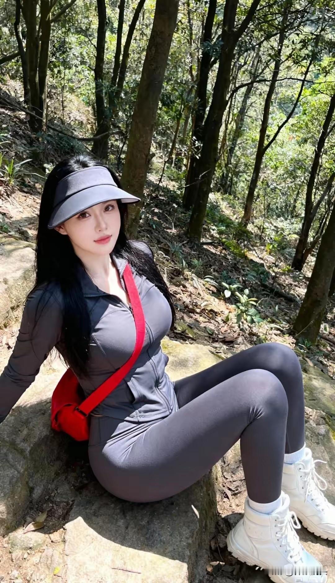 森林中的时尚女郎，户外穿搭指南🌳👗