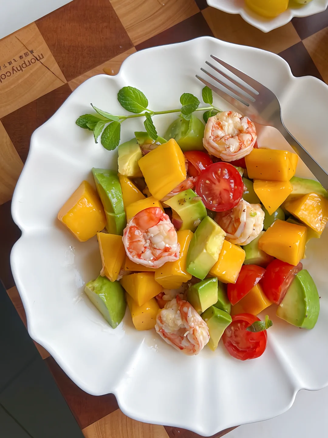 牛油果🥑芒果🥭大虾🍤色拉｜快手减脂餐