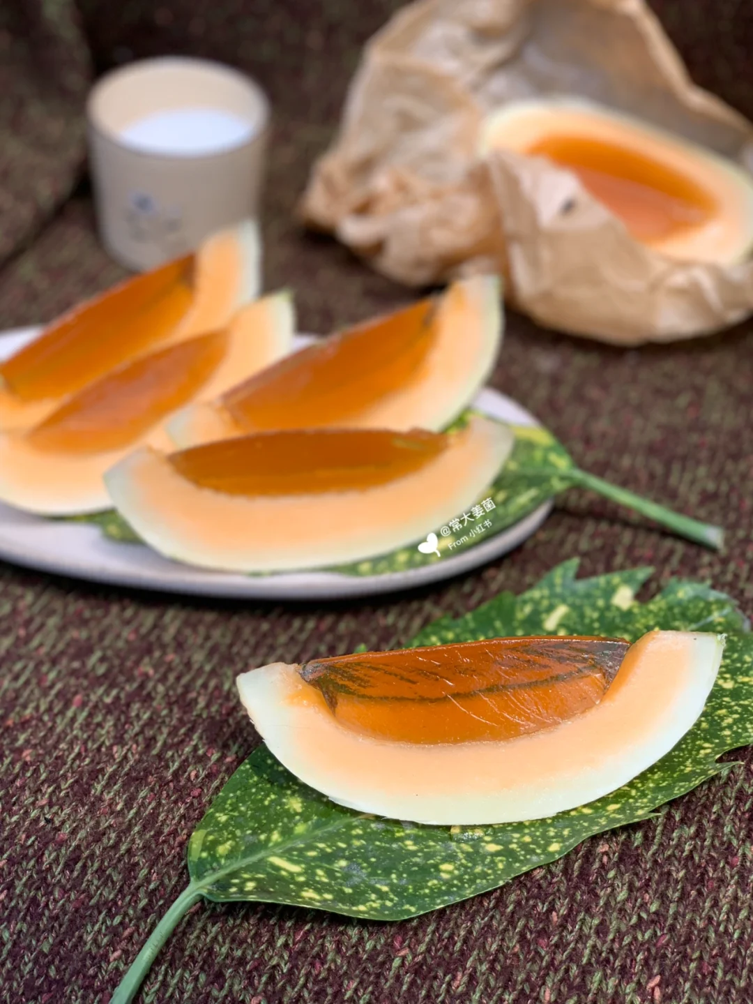 酷暑天，来一块凉茶蜜瓜冻吧🍃🌬