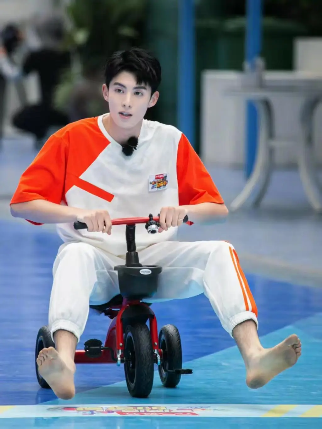 骑车的样子好帅