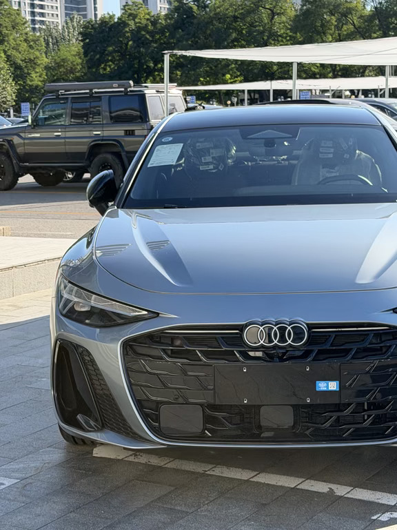 全新奥迪A6L 曼达洛银🚗 帅到爆