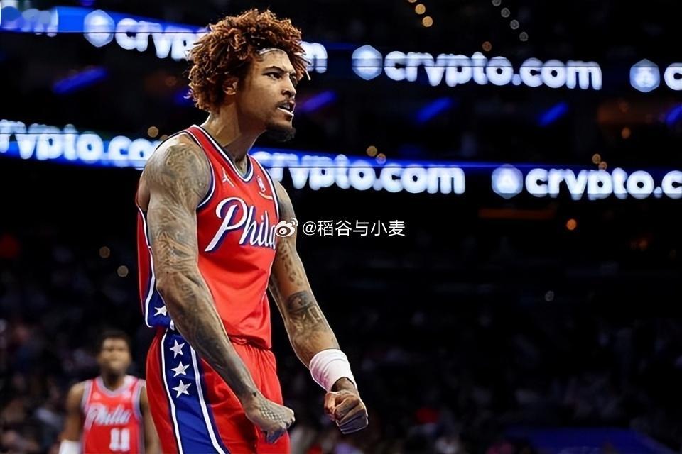 根据ESPN记者Shams Charania的报道，消息人士透露，自由...