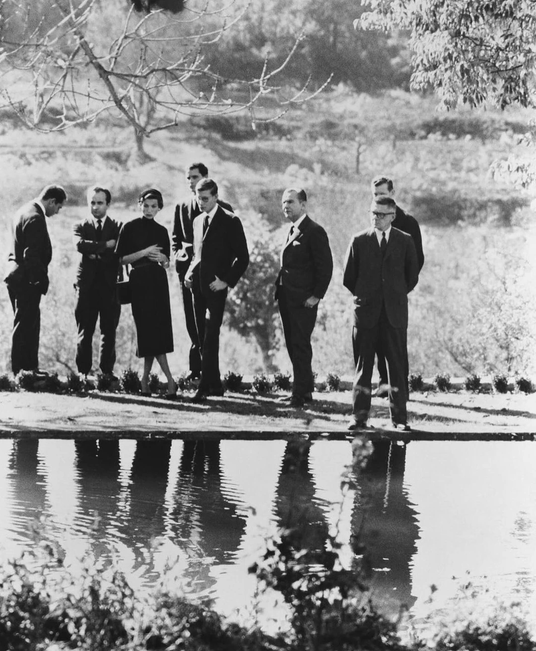 1957年，他把葬礼变成了时尚秀场！