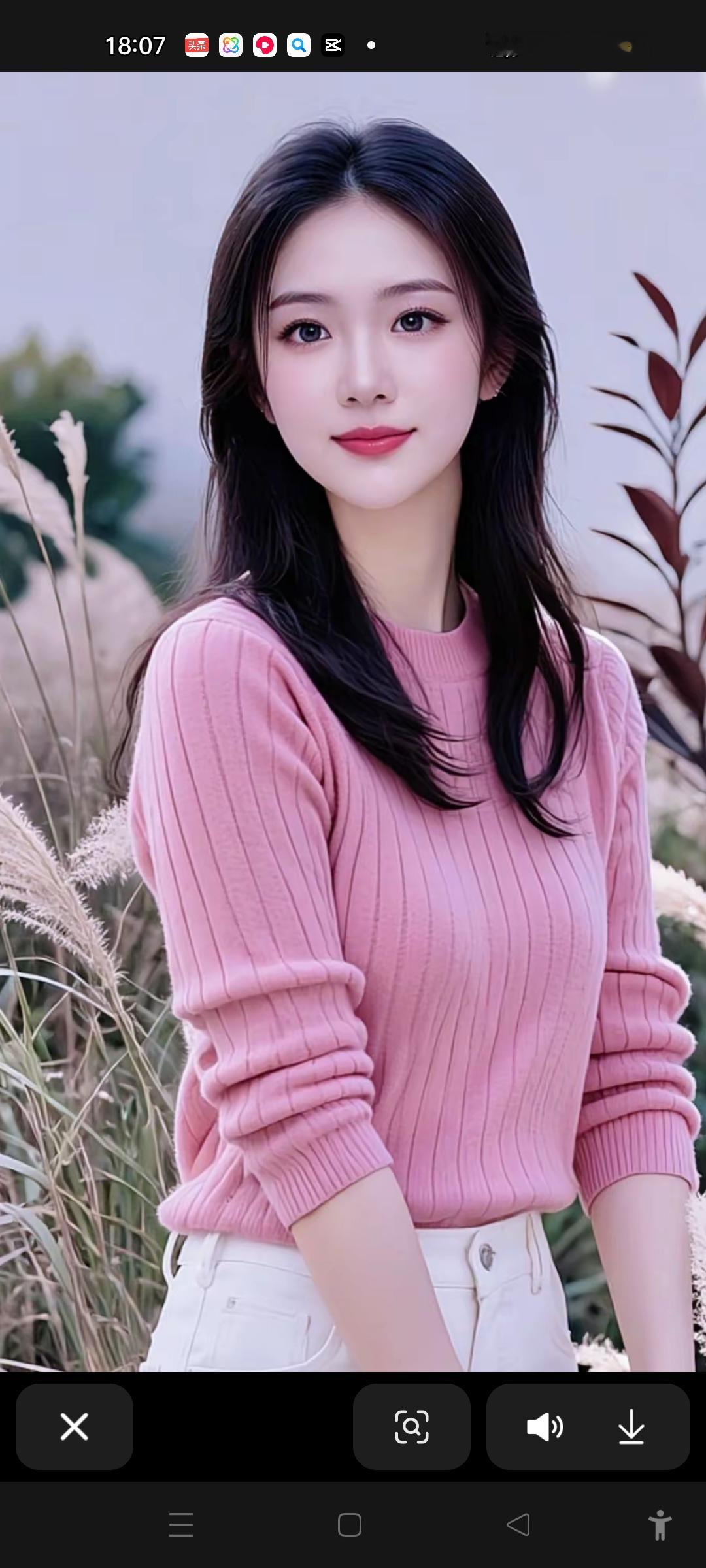 秋日暖阳下，温柔粉毛衣少女简直甜到心坎里。粉色一直是少女与浪漫的象征...