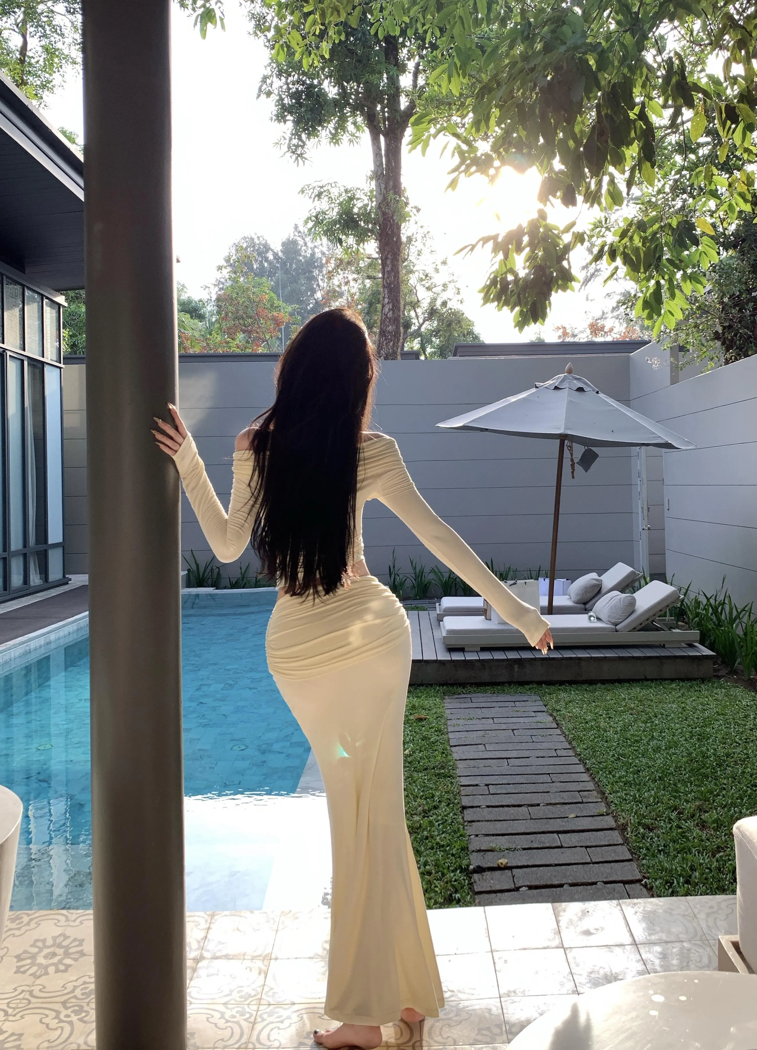 这些背影也是足够好看的 ......