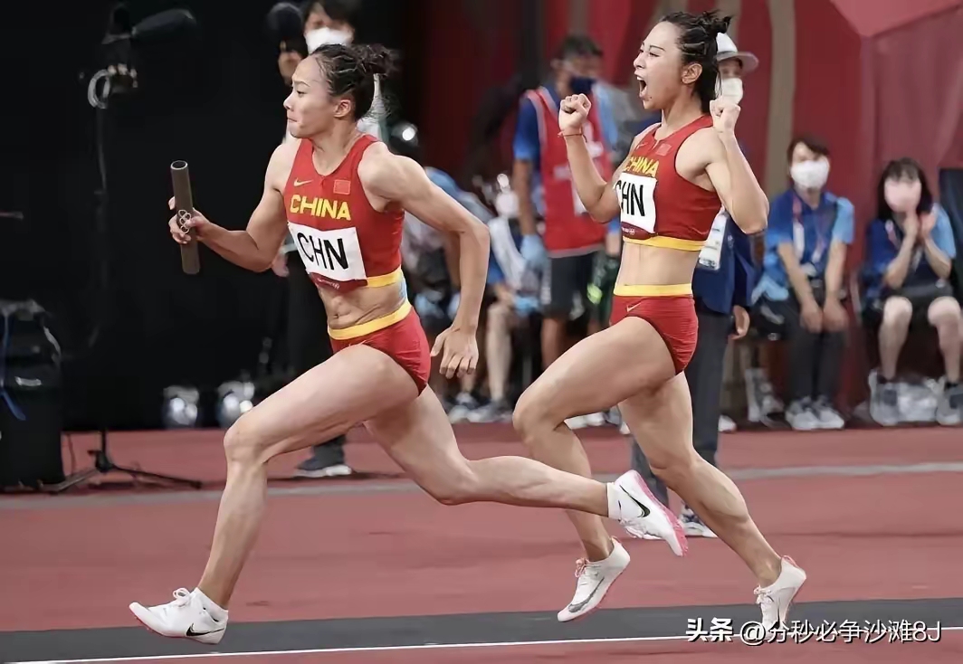 亚运会中国队卫冕田径女子4×400米接力一老带三新雨中守住王座