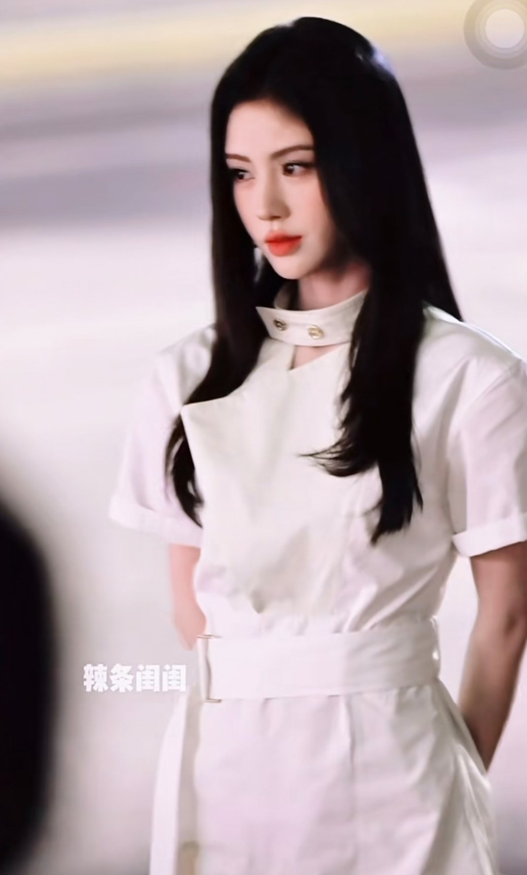 居然鞠婧祎穿的是LV
而且还是2026春夏新款
适配满分 ​