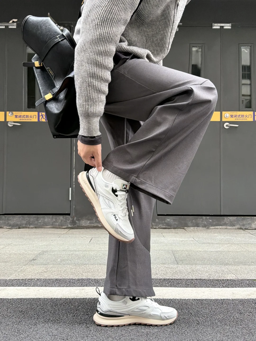 好鞋👟分享|今年早春必入的高智感通勤单品