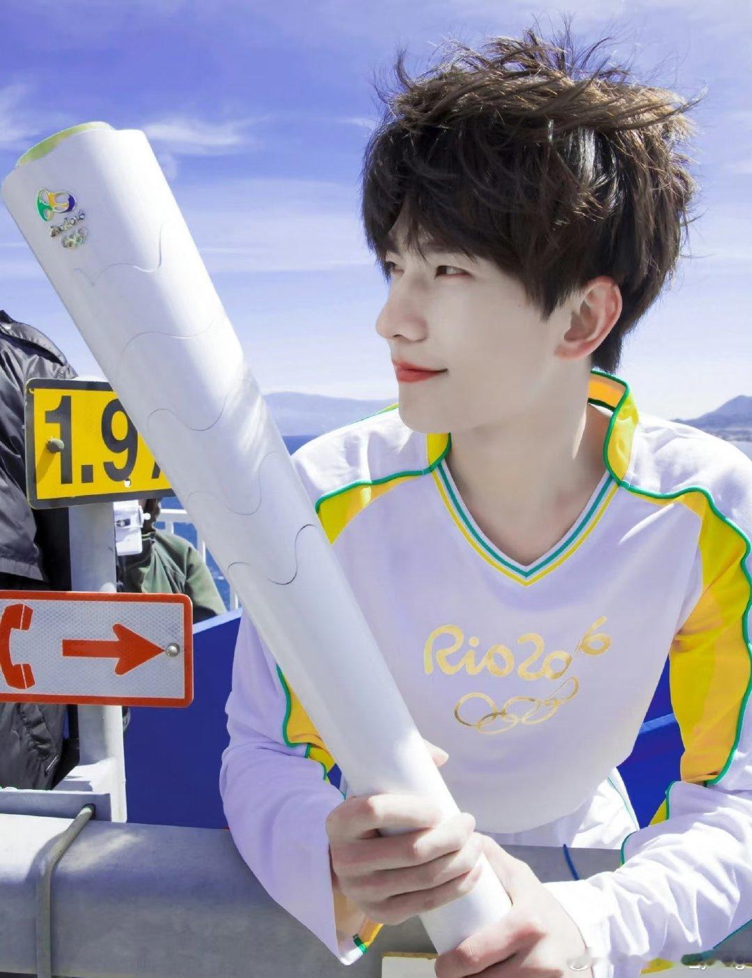 #杨洋[超话]# 路过的ymls给点经验[太开心] ​