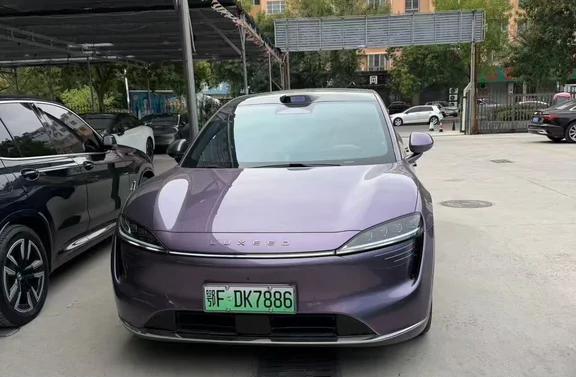 15 个多的智界 R7 有没有兴趣