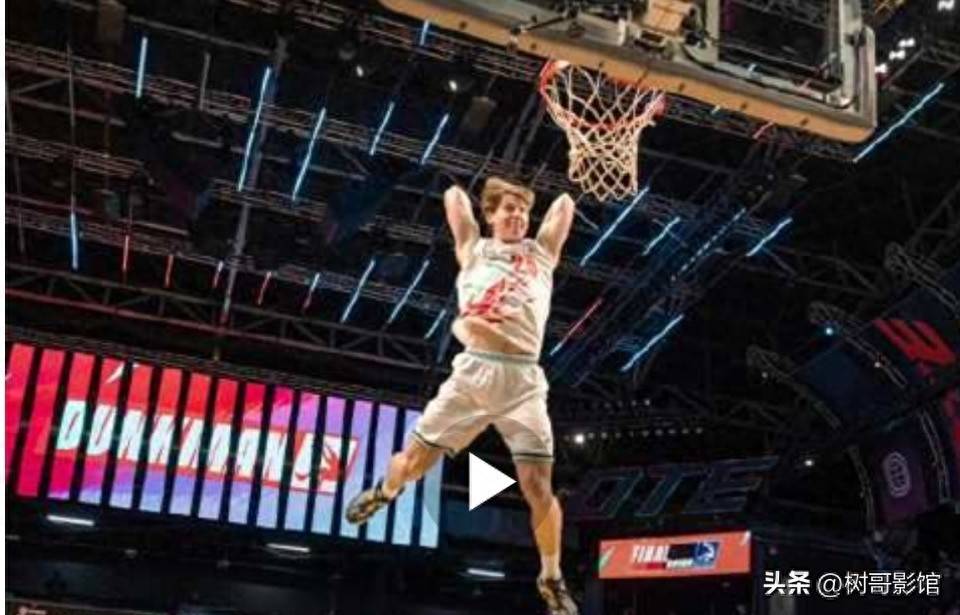 卡梅隆·哈泽德（Cam Hazzard）｜Dunkman扣篮大赛冠军
 
 
 
- 年龄：21岁｜身高：1.88m｜垂直弹跳：127cm 
​
- 赛事：奥尼尔创办 Dunkman全球扣篮联赛，总决赛拿下冠军，奖金50万美金
​
- 封神名场面：360°转体双手折叠倒‑C暴扣，动作平框，滞空极其夸