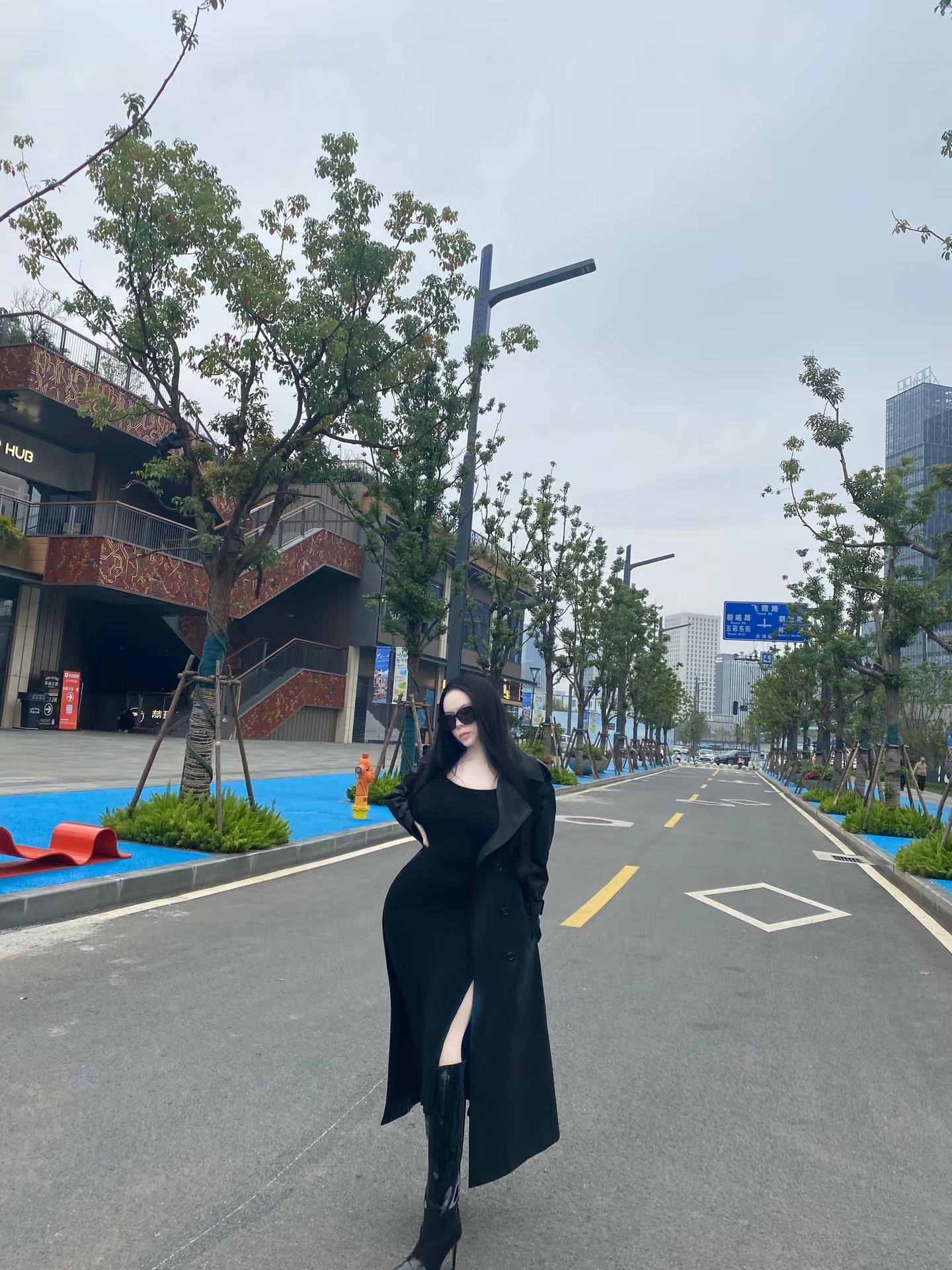 类型很重要？感觉才是王道，御姐出门啦。