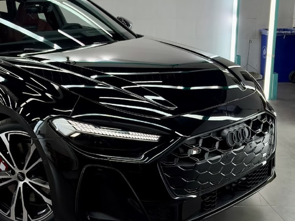 沉浸式撕膜开箱奥迪 S5 Avant 性能瓦罐实车