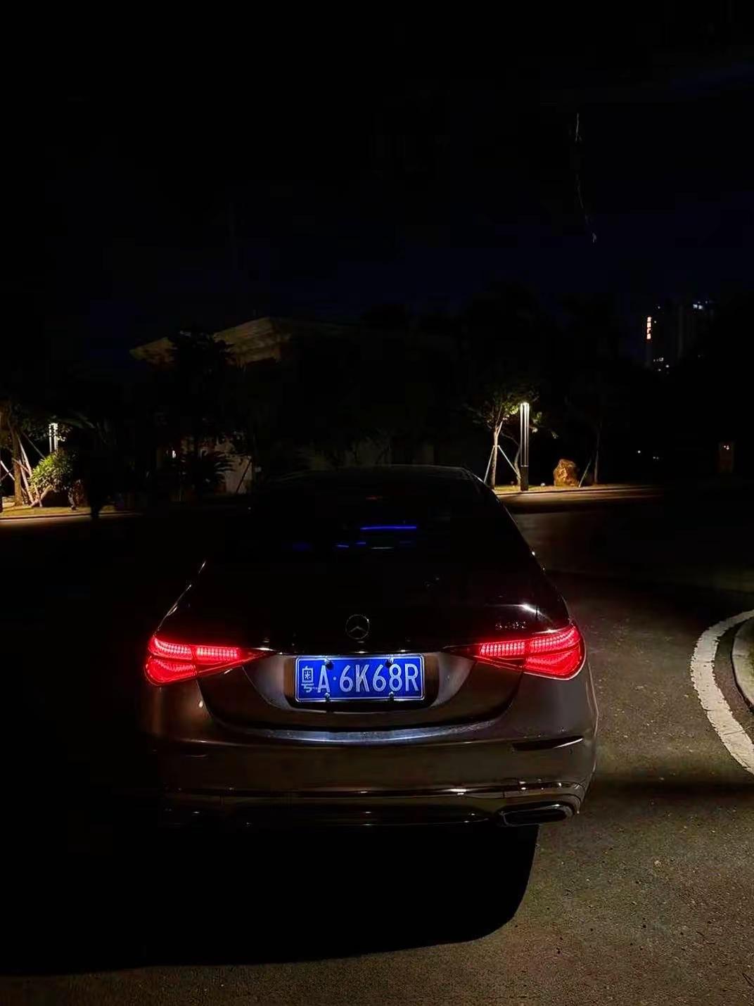 带血的羽毛从不向命运乞讨