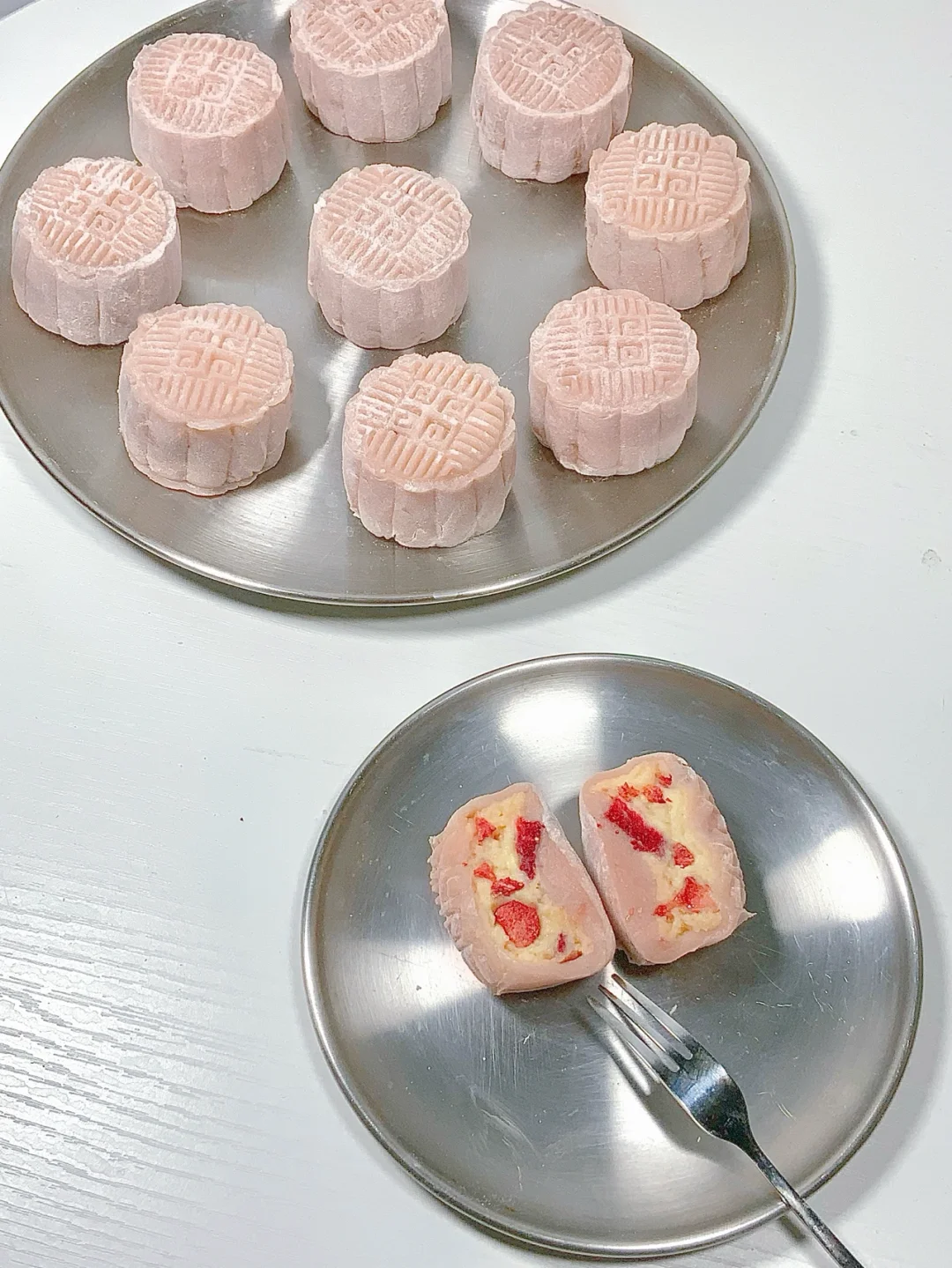 草莓乳酪冰皮月饼｜酸酸甜甜🍓免烤🥺超好吃