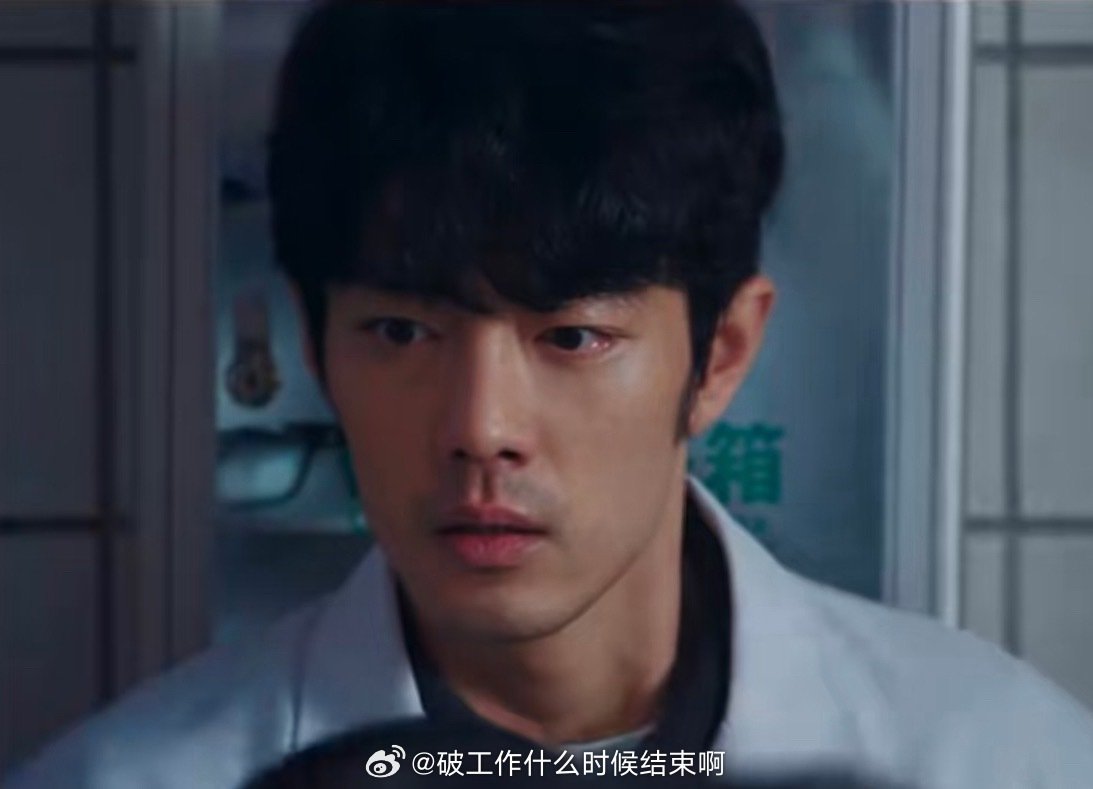 数据就是热度#肖战微指破亿断层#

微指数改版后的断层领先
《小城良方》开播，肖战演技自然松弛、没有偶像包袱，完全融入基层医生刘铮亮这个角色；医疗戏份他不用替身，提前跟着老师学习，手术戏靠眉眼和手部动作烘托紧张感
#肖战微指破1.64亿##热点价值共建计划# ​