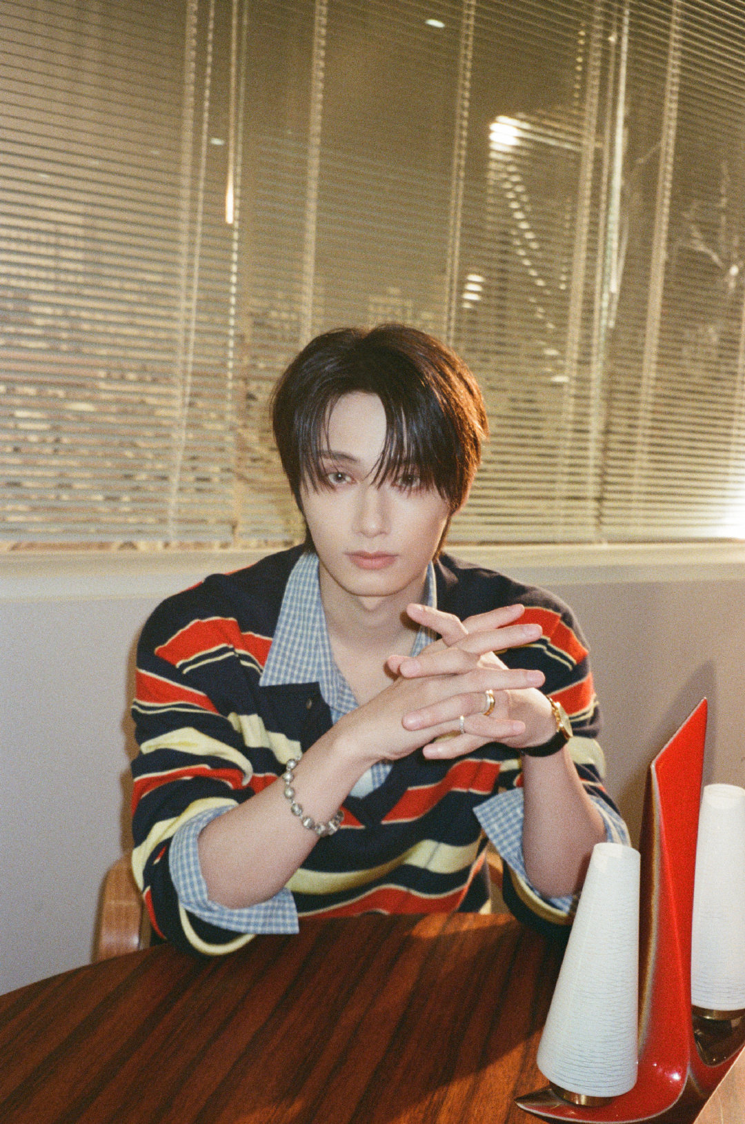 🧩
#JUN文俊辉[超话]##文俊辉首张中文数字EP# ​