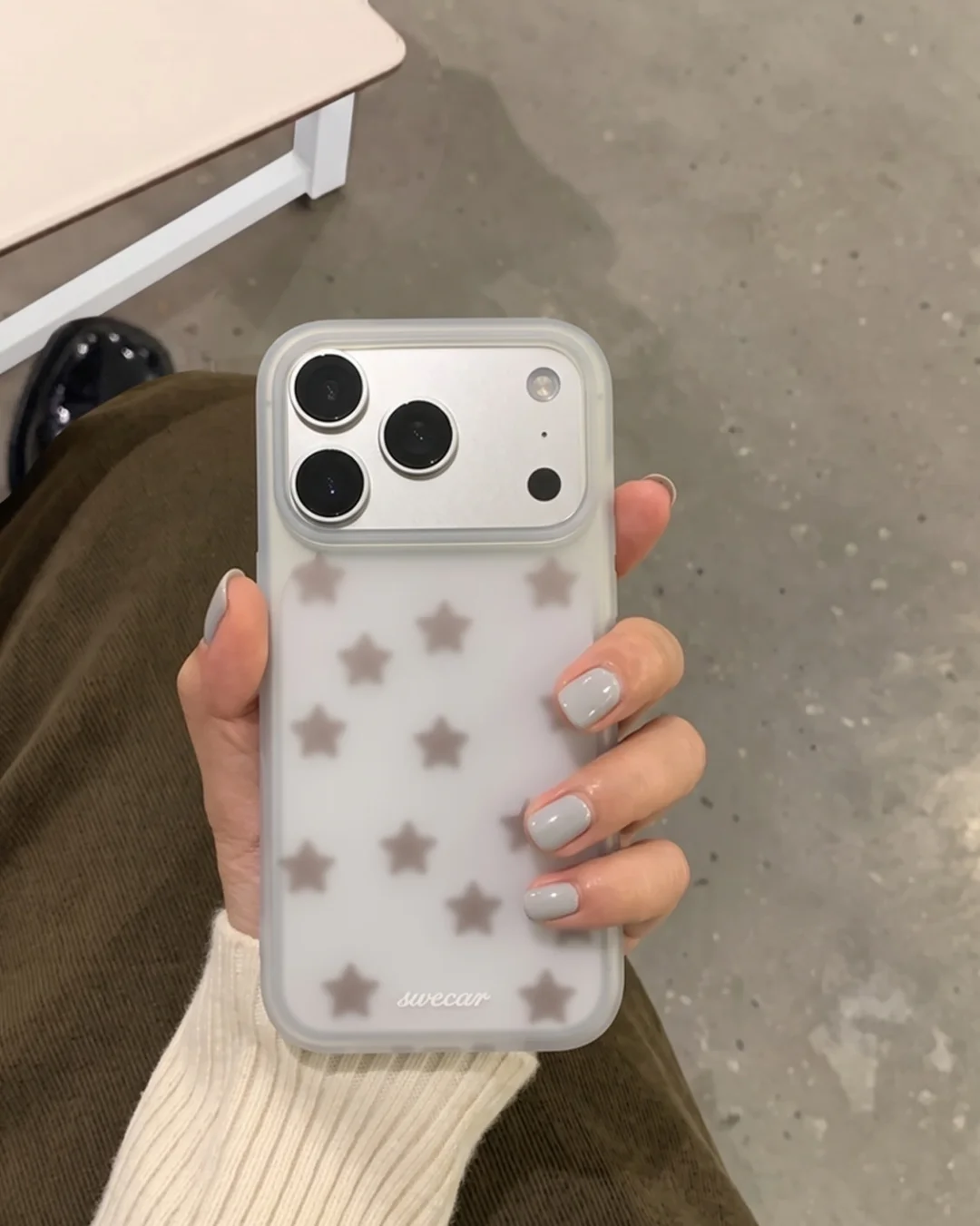 FOG BROWN STAR CASE 🤎