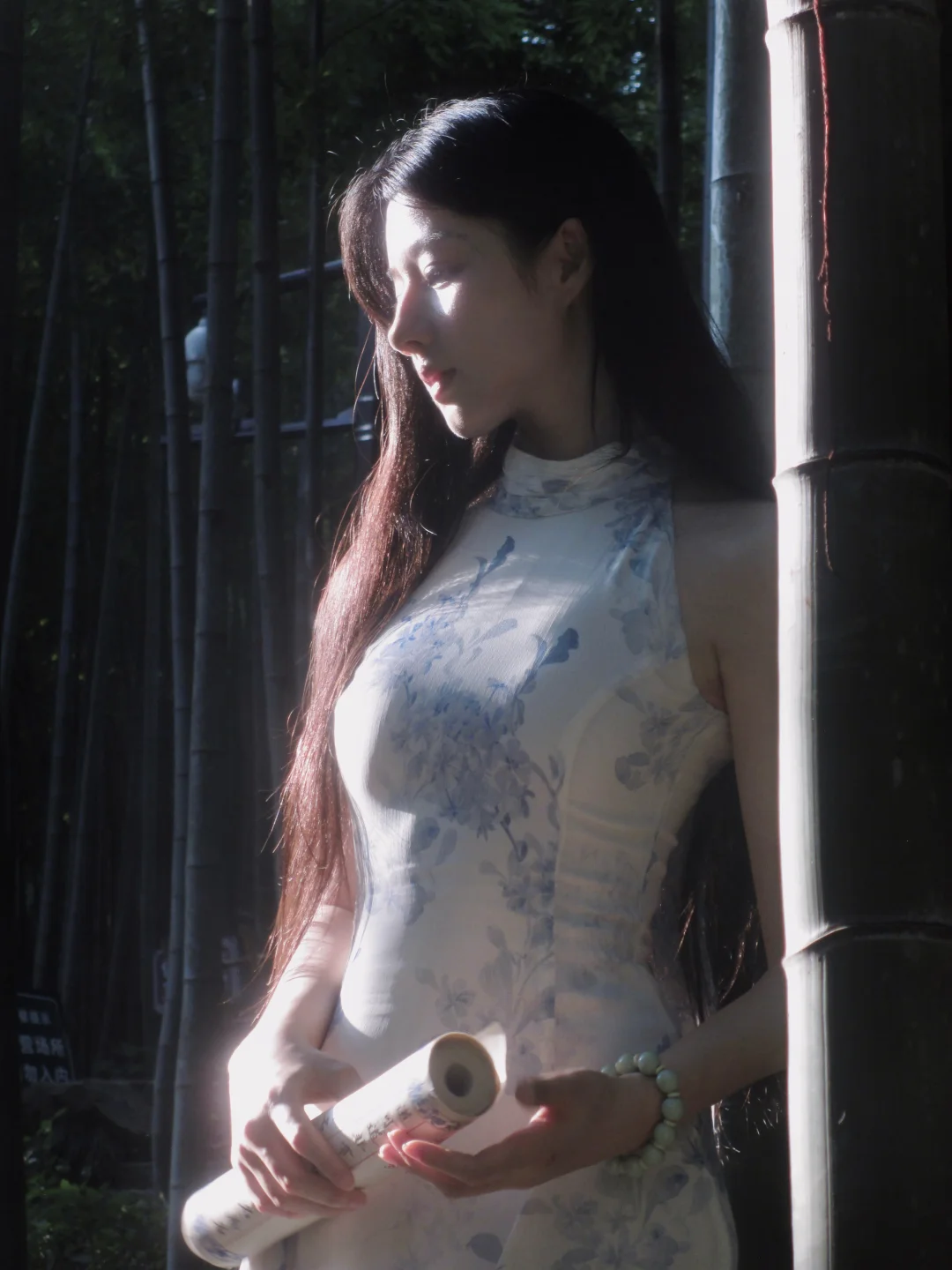 像一株清幽的兰花