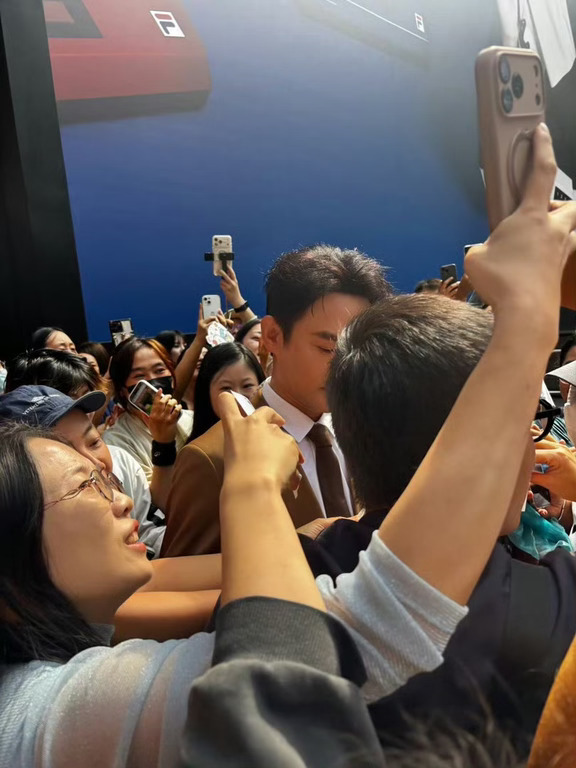 王凯老师我也喜欢你很久了