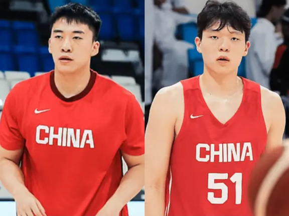 中国男篮83-57大胜卡塔尔，男篮10名球员表现评分如下：
	
1、杨瀚森（9分）：11中7高效砍下15分+9篮板+1盖帽，内线统治力十足，终结手感柔和，护框与篮板表现稳定，挡拆顺下效率高。其在上场后就能帮助男篮立马拉开分差，是本场表现最佳球员；
	
2、胡金秋（8.5分）：6中5拿到10分8篮板，他是男篮的首发中锋，进攻终结高效，吃饼、二次进攻稳定，内线卡位扎实。面对卡塔尔打得游刃有余；
	
3、胡明轩（8分）：替补登场命中3记三分，贡献12分4助攻，进攻端敢打敢拼，突破与三分均有斩获，兼顾组织串联。第二节状态有所低迷，第三节及时回暖，防守拼抢积极，是后场主要得分输出点；
	
4、廖三宁（8分）：7中4得到11分4助攻，冲击力强，突破犀利，敢于对抗，能投进关键三分。处理球思路清晰，推进节奏不错，个别回合进攻选择稍显急躁，是替补后场的活力来源；
	
5、赵嘉义（7.5分）：9中4砍下11分3篮板，投进了3记三分，他无球跑位积极，防守端尽职尽责，很好地完成了自己的任务；
	
6、赵继...