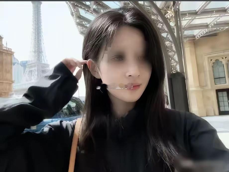 科大讯飞又冲上热搜了。公司公关副总裁韩煜尘，明知女下属已经结婚，还和对方搞了一年多婚外情，俩人是上下级，本身就存在权力不对等。

女方丈夫收集了聊天记录、行程、酒店记录，整理成22页PDF发到网上和公司群里，事情直接曝光。

有意思的是，韩煜尘干了十几年危机公关，平时专门帮公司处理舆情， ​