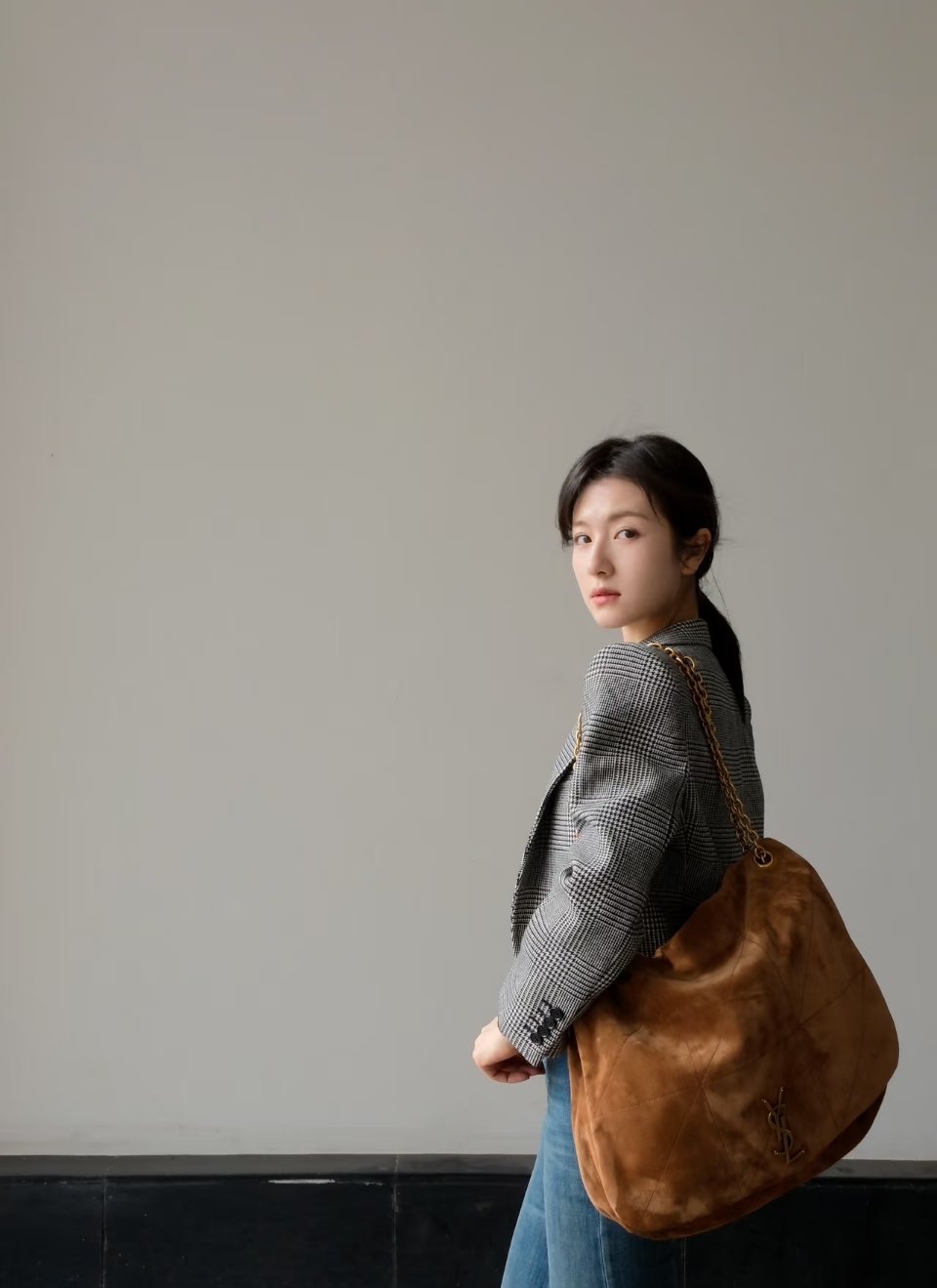 lld#李兰迪海岛舒服日志#💖#李兰迪王智慧#  

我比任何人都喜欢你，可我却不如任何人。 
 
​