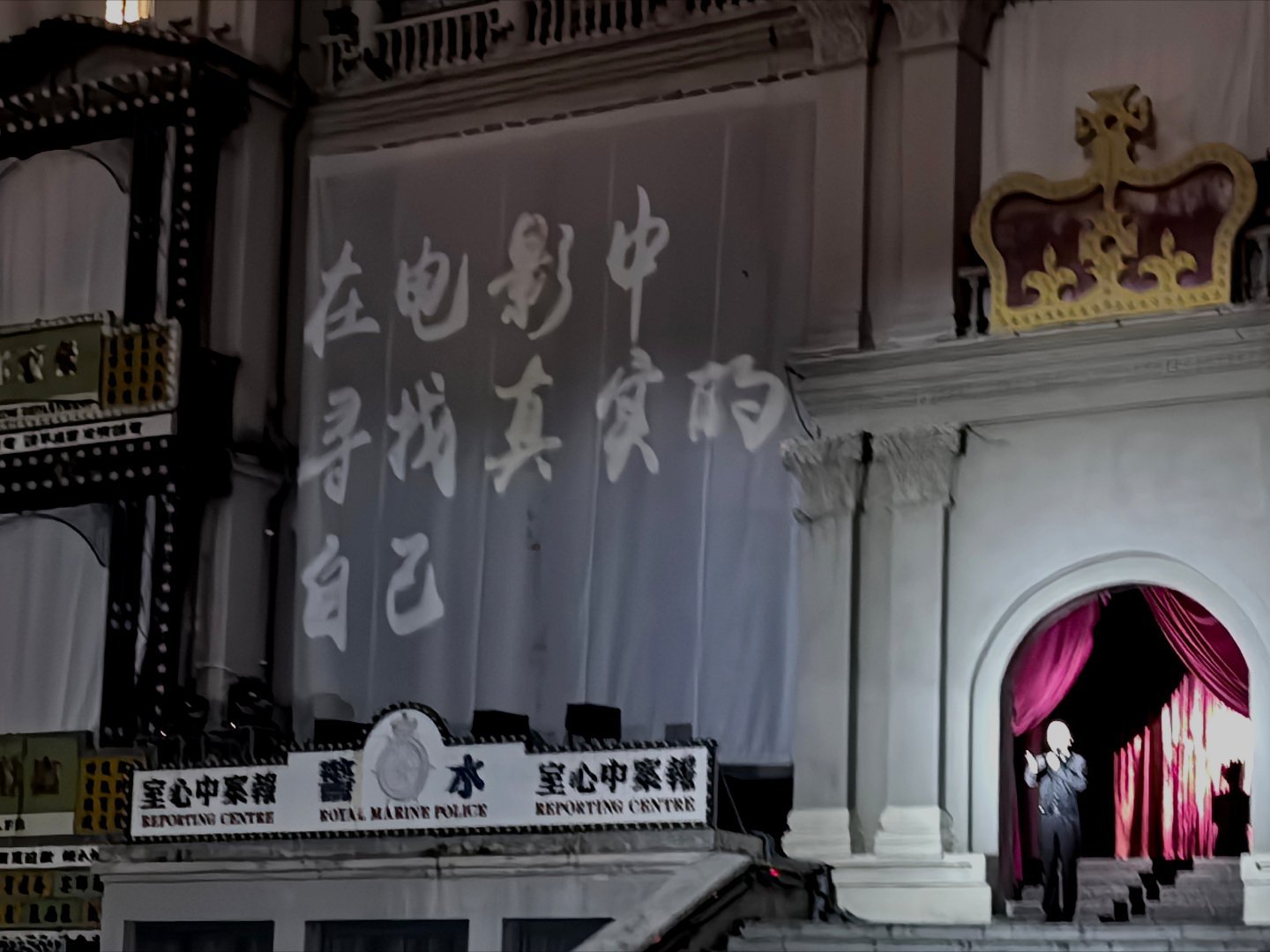 以身外身，做梦中梦  ​
