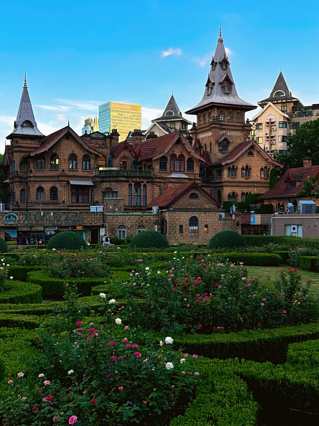 每一位来沪的朋友都会被带去的地方……