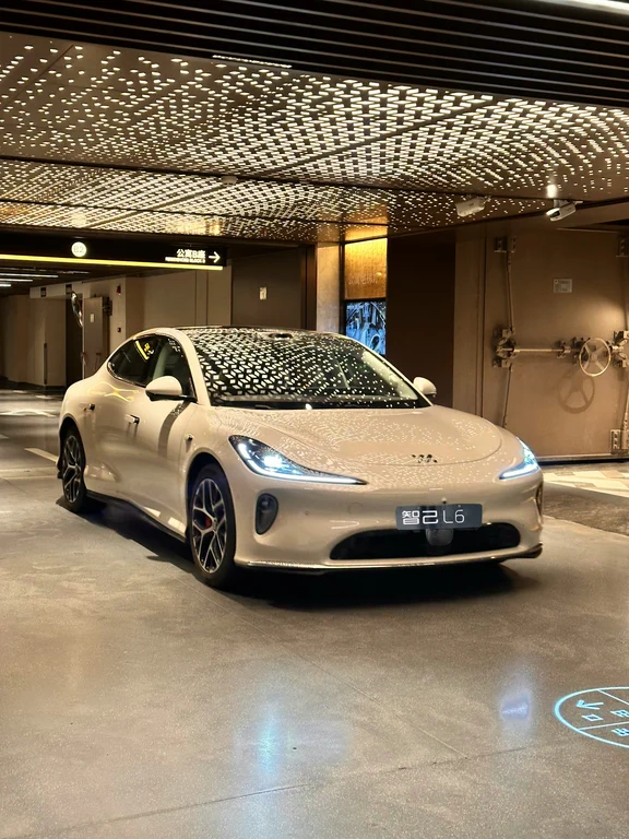 上海出全新一代智己L6，这个jia拿下‼️