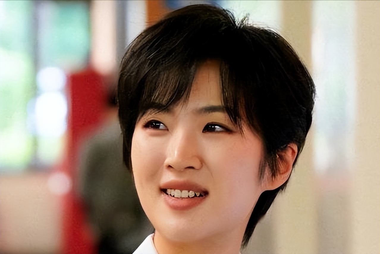 姚安娜美籍谣言澄清后又遭陷，随母姓、拼演技的她不该被恶意造谣