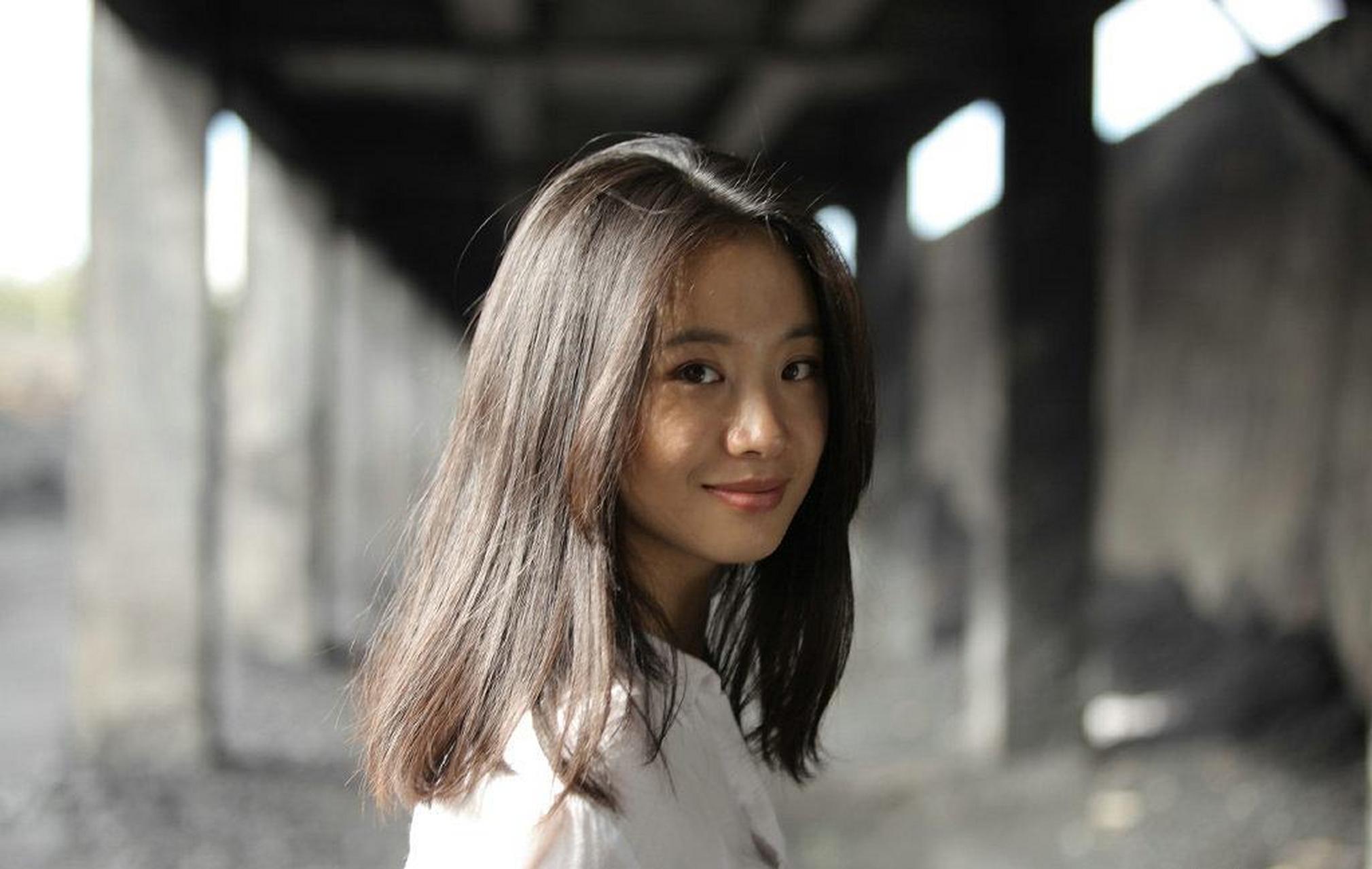 三个真假难辨的片段，如何把李梦钉在“耍大牌”的牌坊上