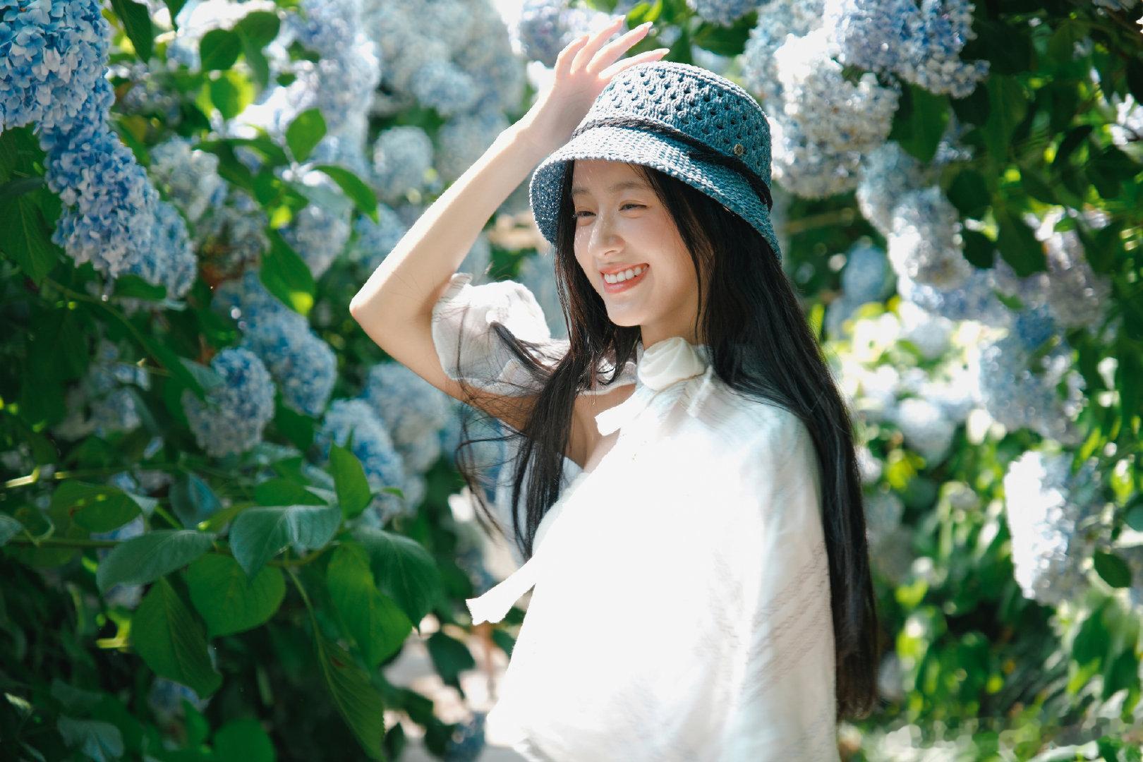 莫奈公主包上恩
#包上恩[超话]##包上恩# ​