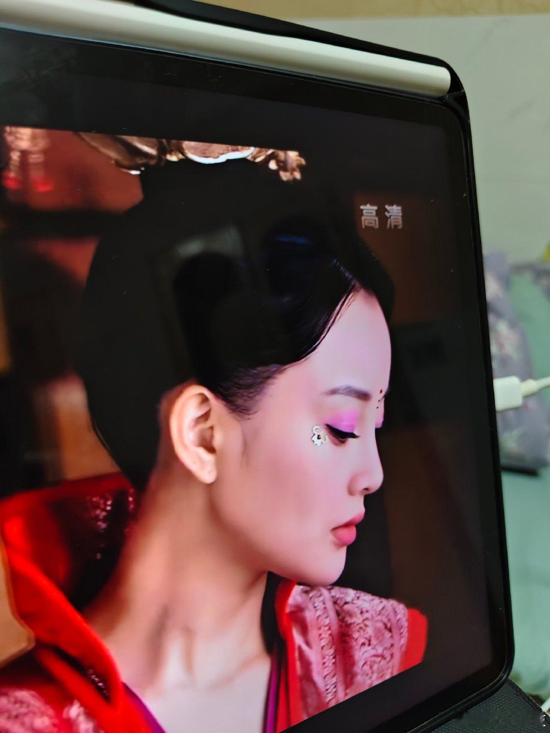 李小璐真好看啊[爱慕] ​