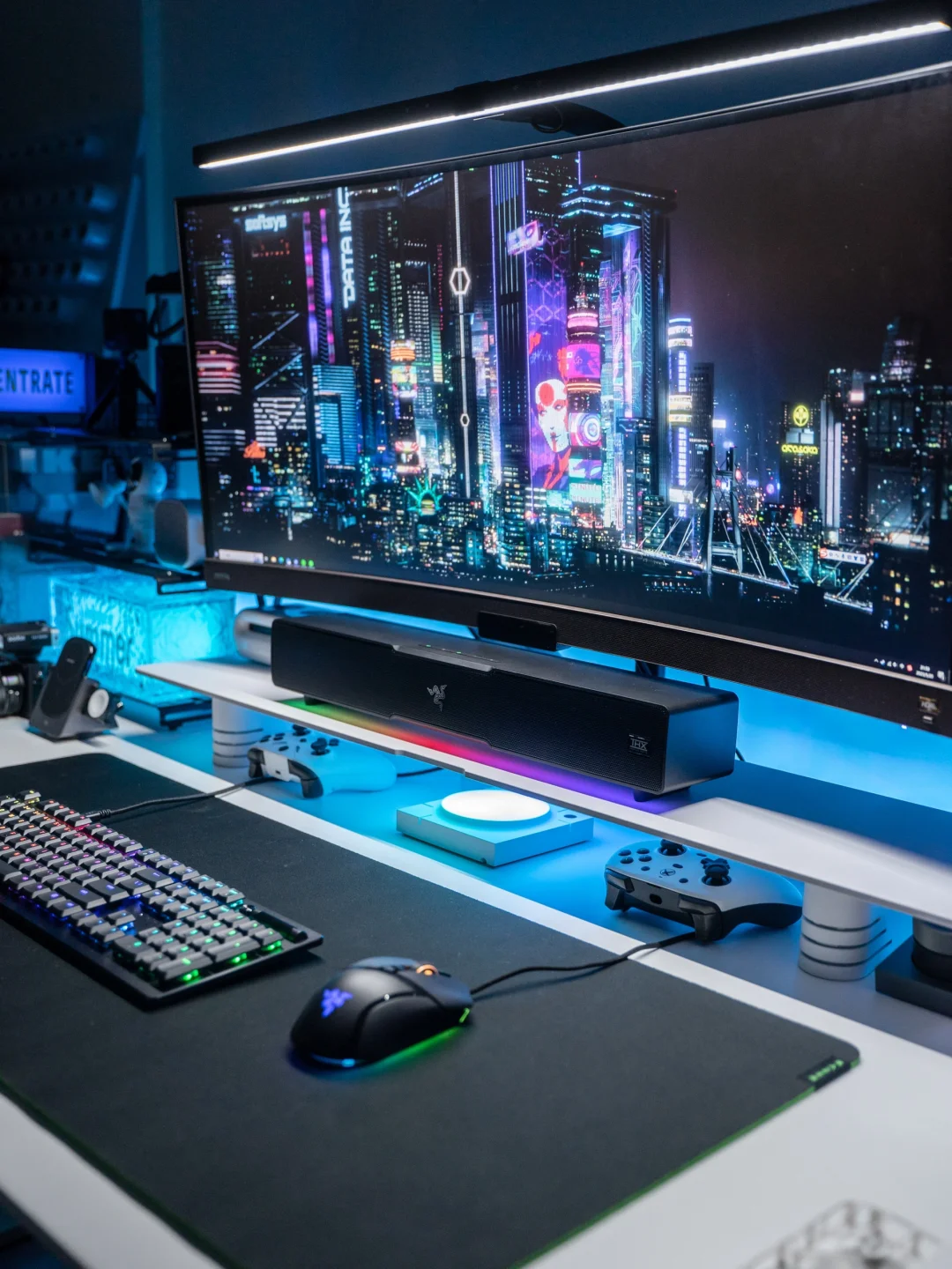 这么酷的电竞桌🎮那打蜘蛛纸牌一定很爽咯❓
