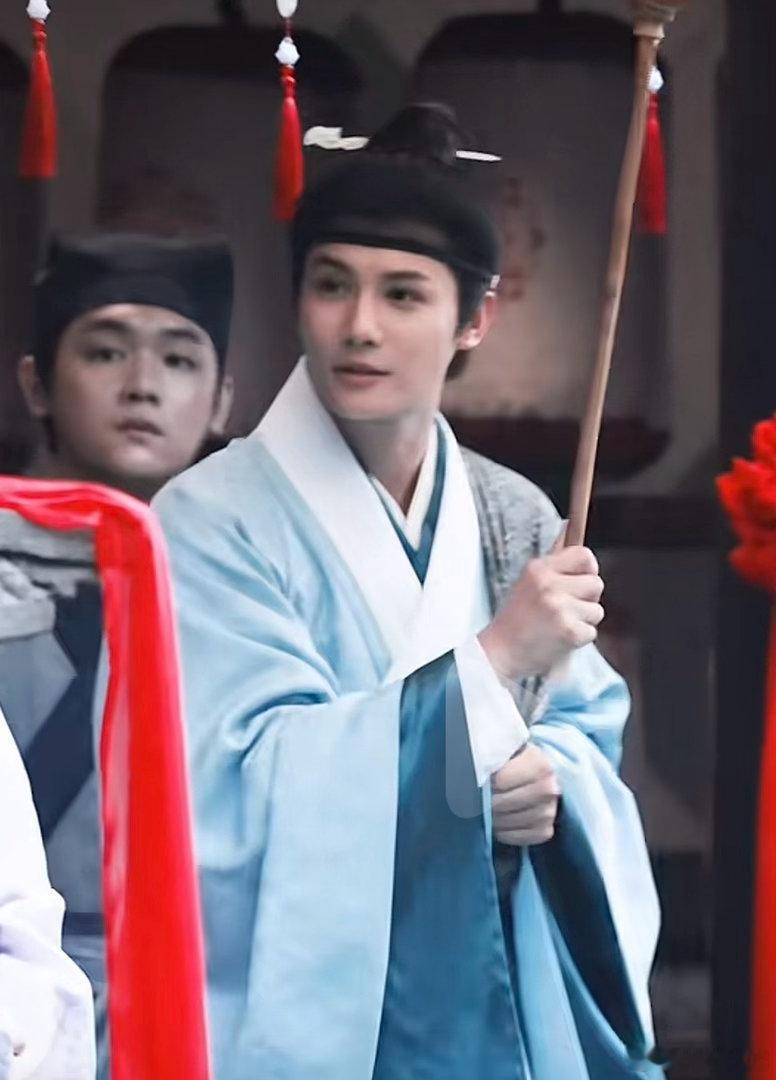 #河东小镖师[超话]##郑业成舒秀中##郑业成河东小镖师# 总是一眼就能八九不离十的辨认出大概人设，只能说，郑业成演技还是太灵了[good] ​